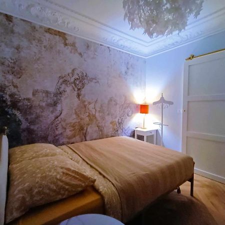 ベルサイユAu Petit Trianon Bleuアパートメント エクステリア 写真